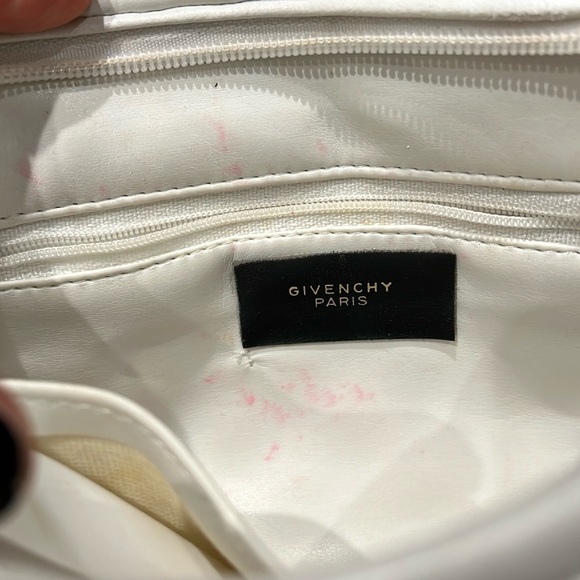 Givenchy Vintage White Leather Zip Clutch Bag Pouch 7” x 5” x 2.5” - Picture 9 of 16